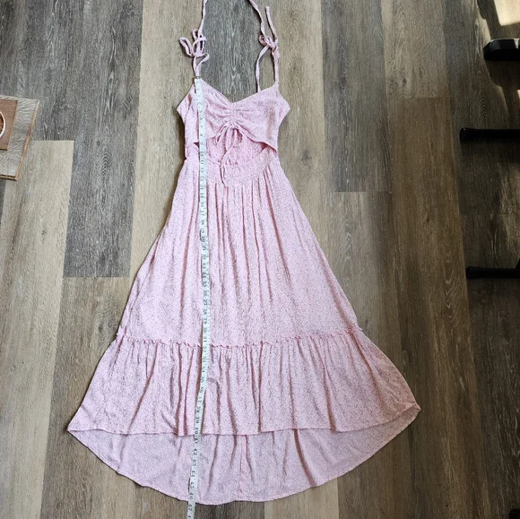 HOLLISTER HI-LO CUT OUT DRESS - Picture 6 of 16